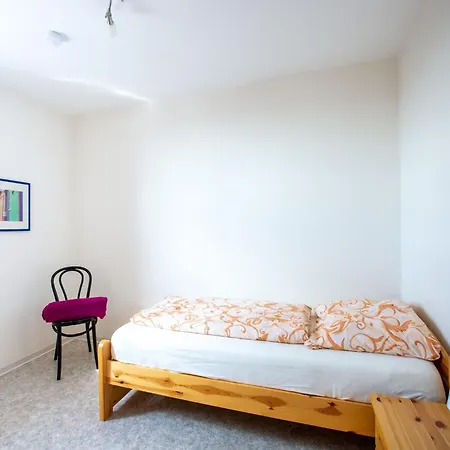Delightful In Near Forest Apartman *