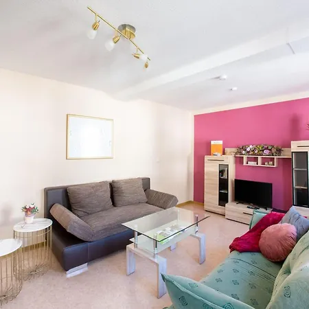 아파트 Delightful In Near Forest *